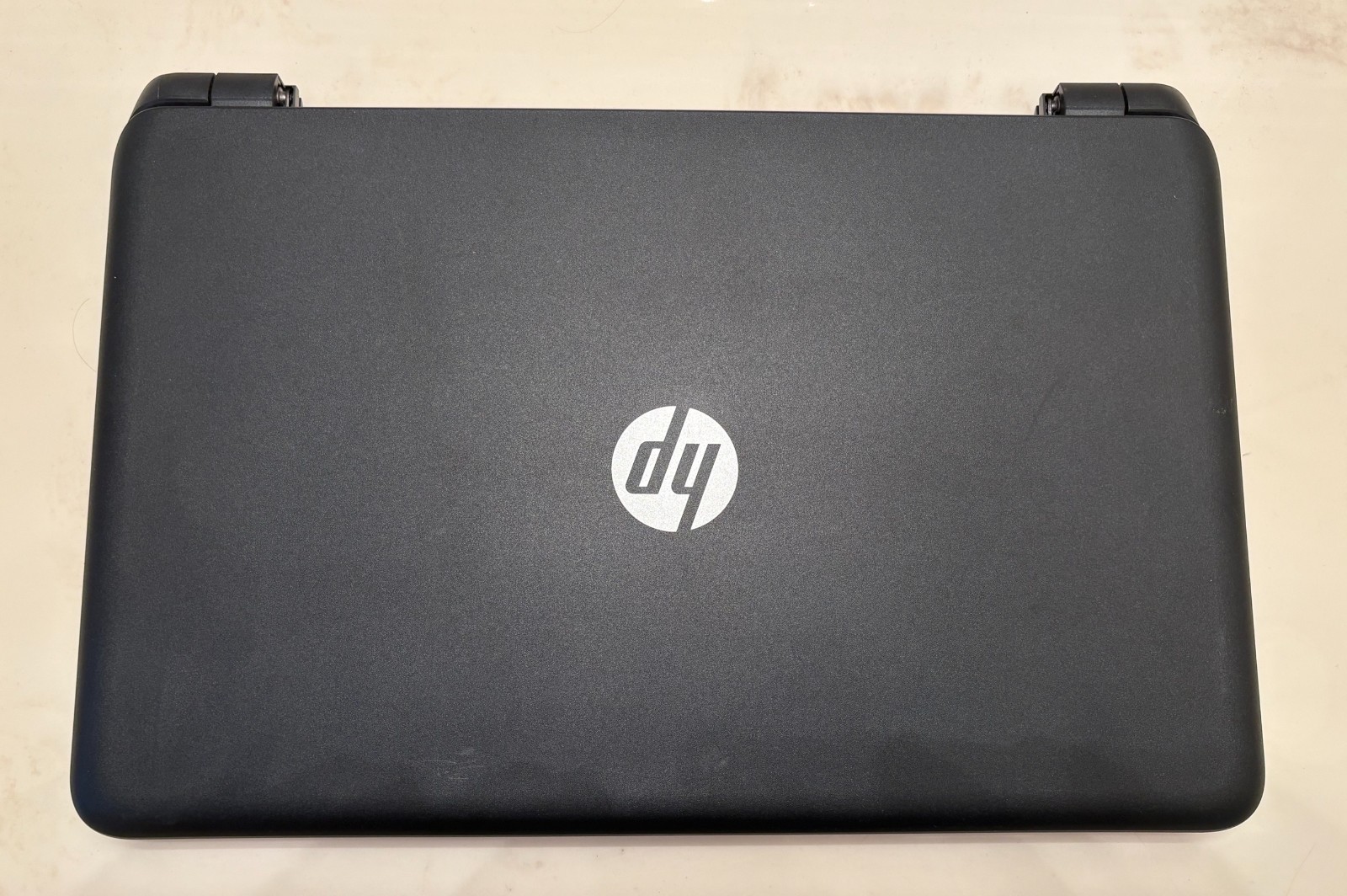 HP Laptop 15-F162DX 15.6″ Intel Core i3 Not Working Parts Only