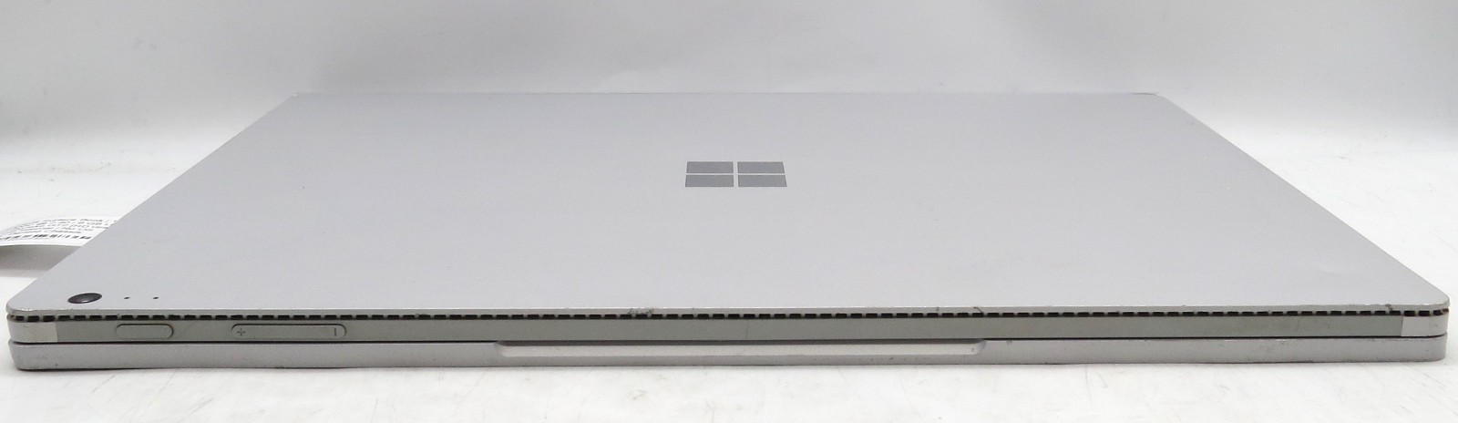 Microsoft Surface Book 13″ i5-6300U @ 2.4 8GB RAM 256GB Internal NVIDIA No OS