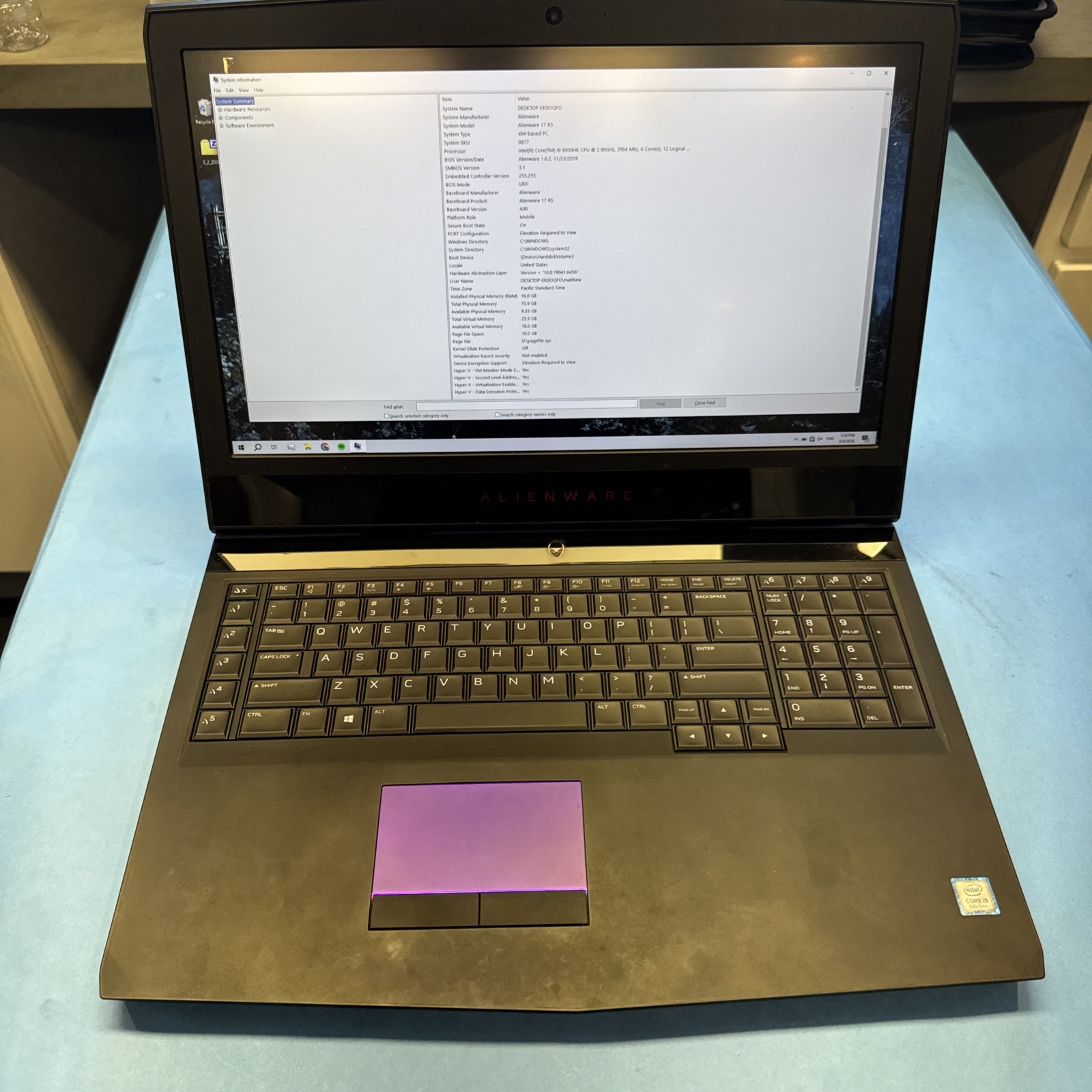 Alienware 17 R5 17.3″ Gaming Laptop-i9-8950HK-16GB RAM-500 GB HDD-1 TB SSD
