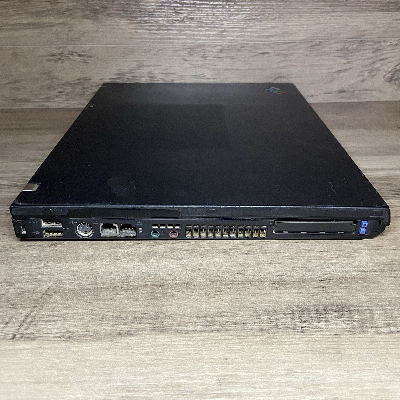 Vintage IBM ThinkPad T40 2374 Laptop Computer Parts Repair Windows Xp Notebook