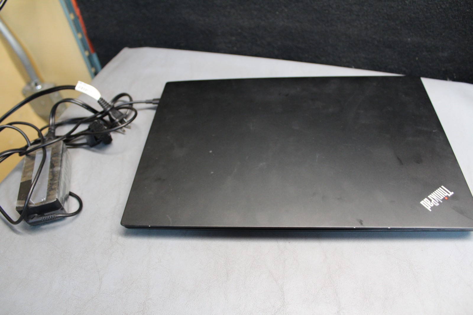 Lenovo ThinkPad E590 15.6″ (i5-8265u – 8GB RAM – 1TB Storage- Win10Pro) *USED*