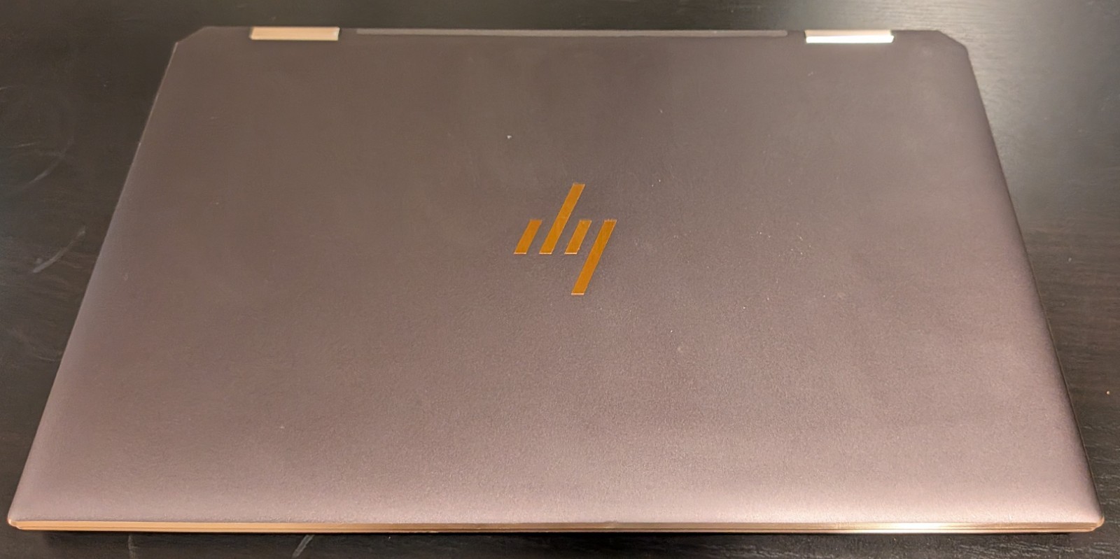 HP Spectre x360 13-aw2003dx 13.3″ 4K OLED, Intel i5 11th, 512 GB SSD, 8GB ram