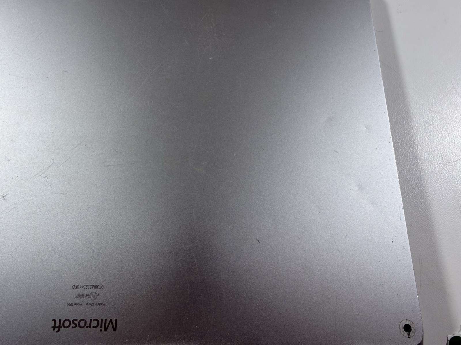 Microsoft Surface Laptop 5 13.5” 1950 Intel Core i7-1265U 16GB RAM 512GB NVME