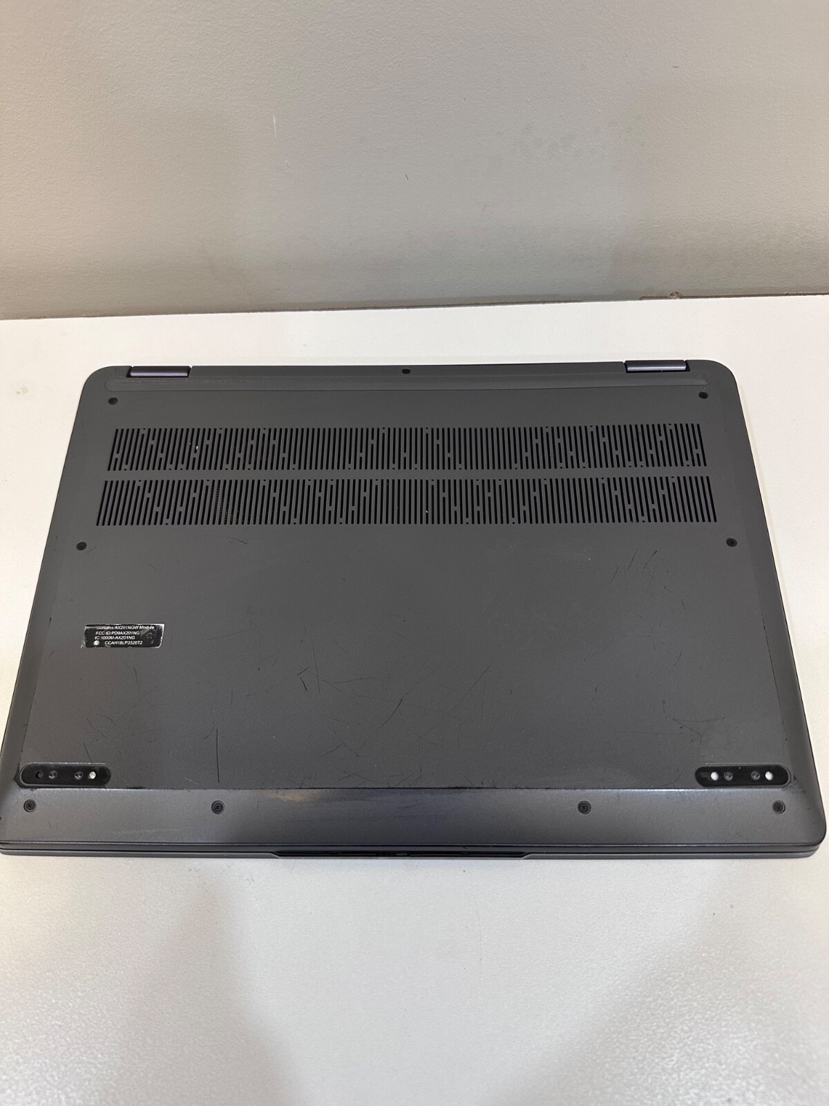 LENOVO YOGA 6 13ABR8 256Gb SSD, 8Gb RAM, AMD Ryzen 5 2.0GHz •Free Shipping!!!•