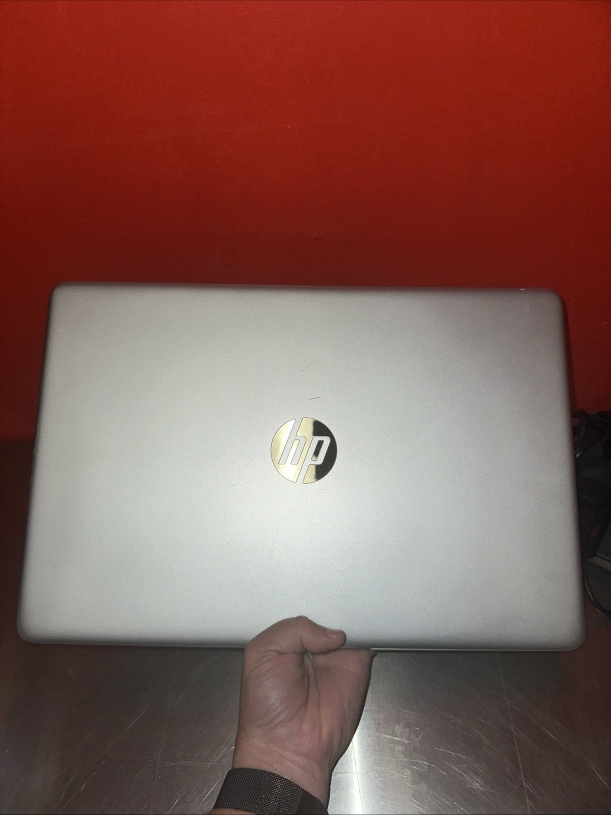 HP 15-ef1001ds 15.6″ Laptop AMD Athlon Gold 3150U (2.40 GHz) 8 GB Memory!