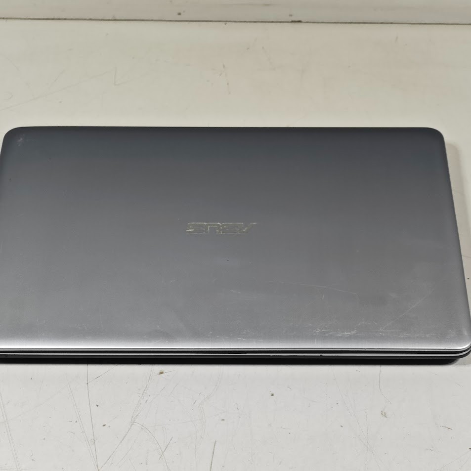 ASUS F540YA-XO543T Laptop – AMD E1-6010, Radeon R2, 4GB RAM