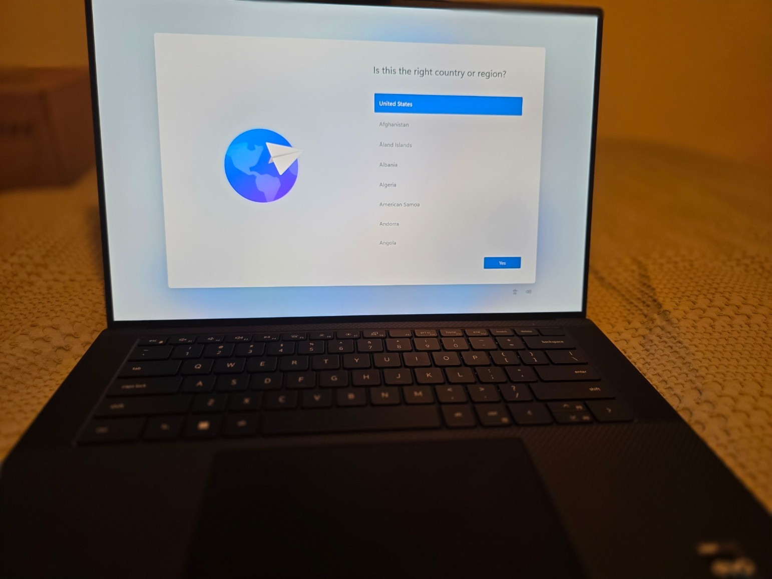 Dell XPS 15 9530 15.6″ (512GB SSD, Intel Core i7-13700H, 16GB RAM, RTX 4050)