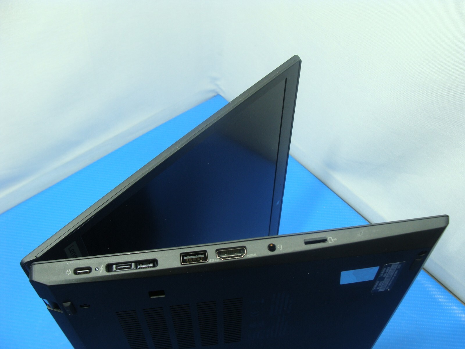 Lenovo ThinkPad T14 Gen 2i 14″ i5-1135G7 2.4GHz 8GB 256GB WRTY2027 PwR Battery