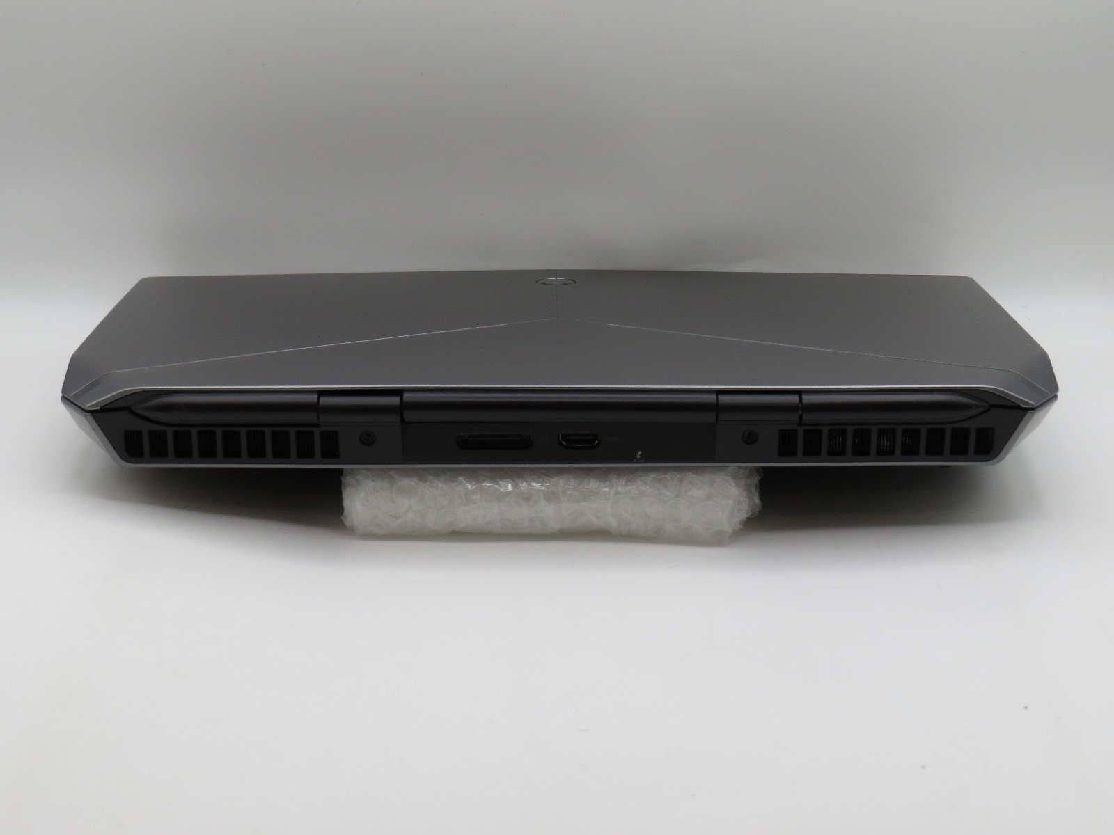 Alienware 15 R2 | i7-6700HQ @ 2.6GHz | GeForce GTX 965M | No RAM/HDD/OS/AC PARTS