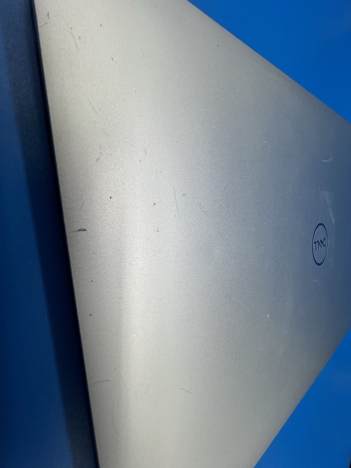 Dell XPS 15 7590 15.6” i5-9300H 8GB RAM 256GB SSD Windows 11 Pro
