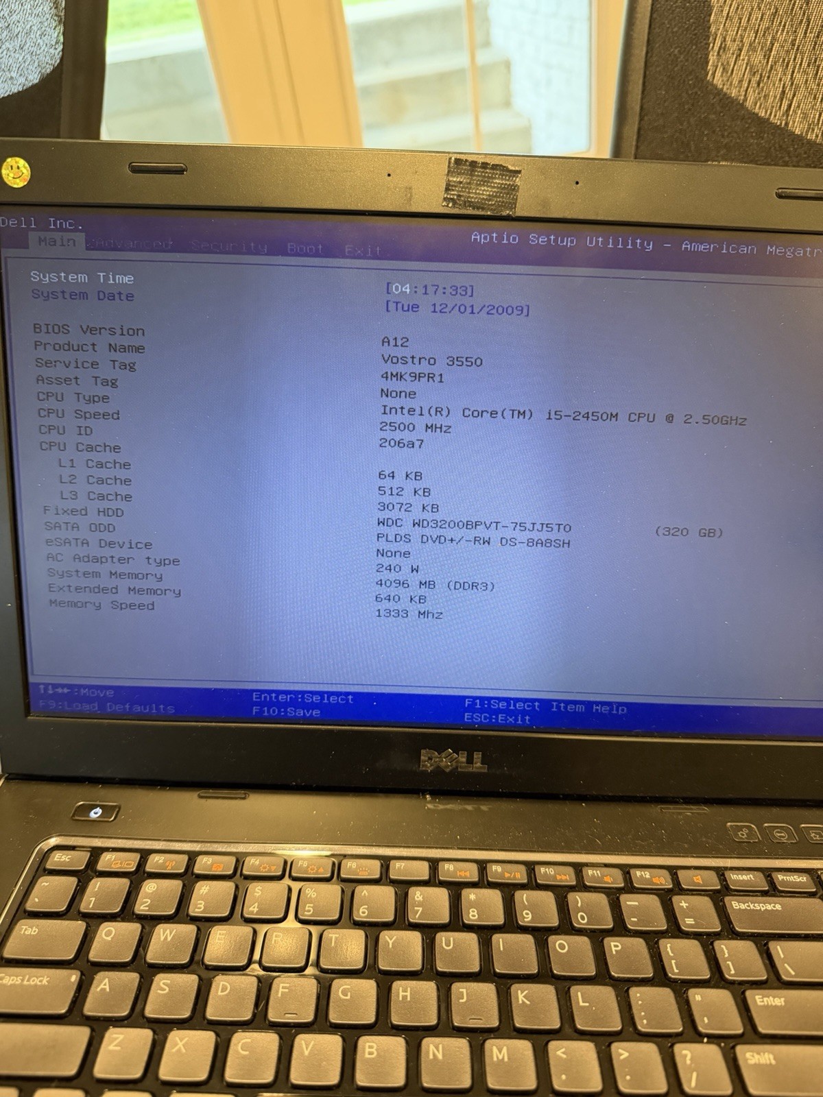 Dell Vostro 3550 15” Intel Core i5-2450M 2.50 GHz 4GB RAM NO HDD / NO BATTERY