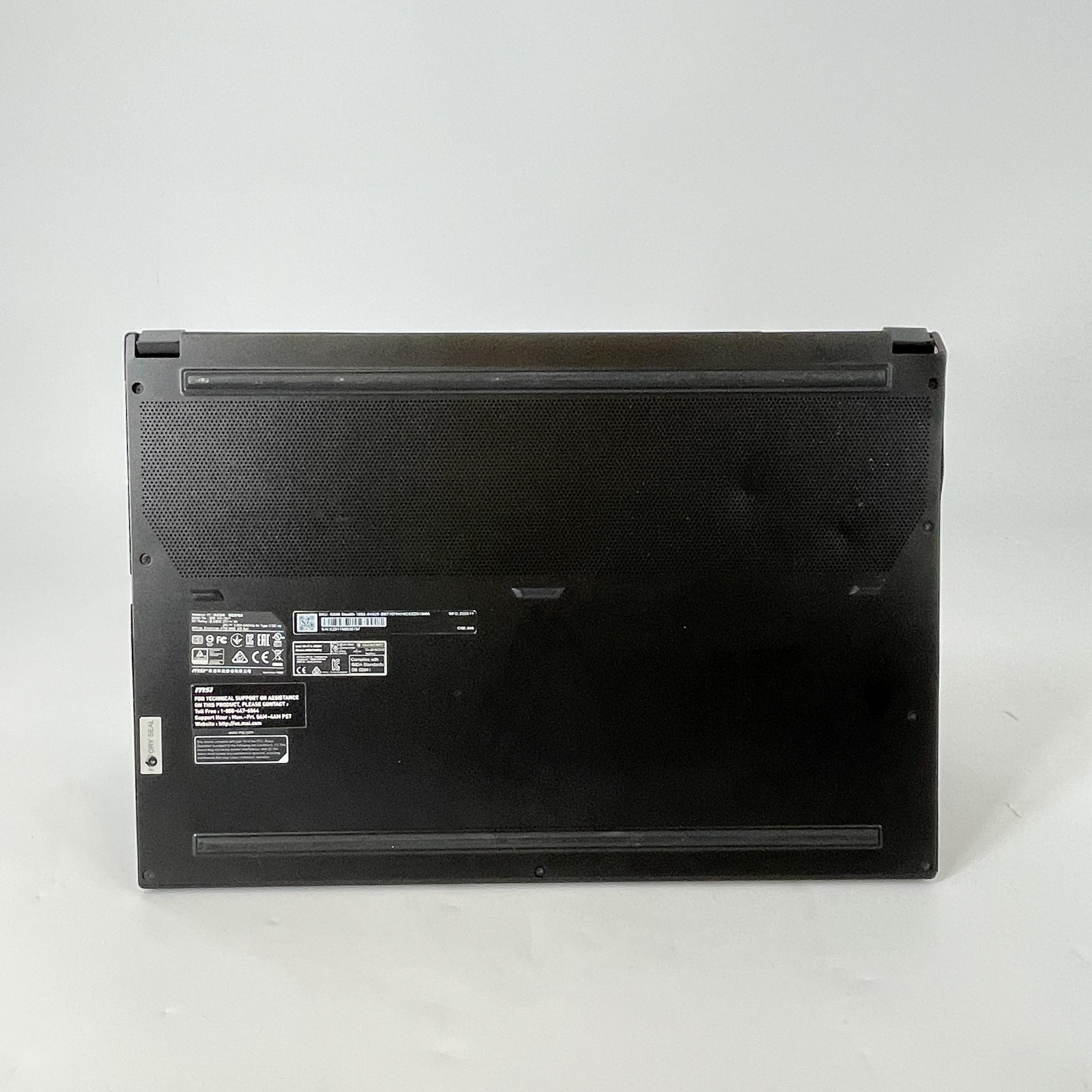 MSI Stealth GS66 15.6 144Hz FHD i7-10750H 2.60GHz 16GB 512GB SSD RTX 2060 Fair