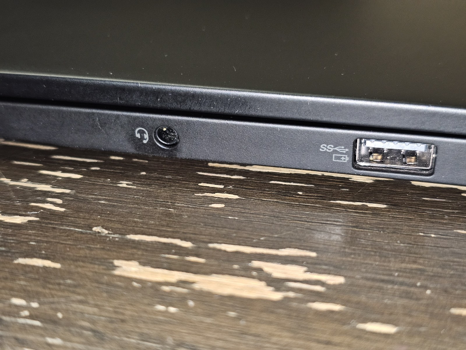 Lenovo Thinkpad X1 Carbon Gen 10 Intel Core i7 32GB 1TB w/Webcam ~READ~