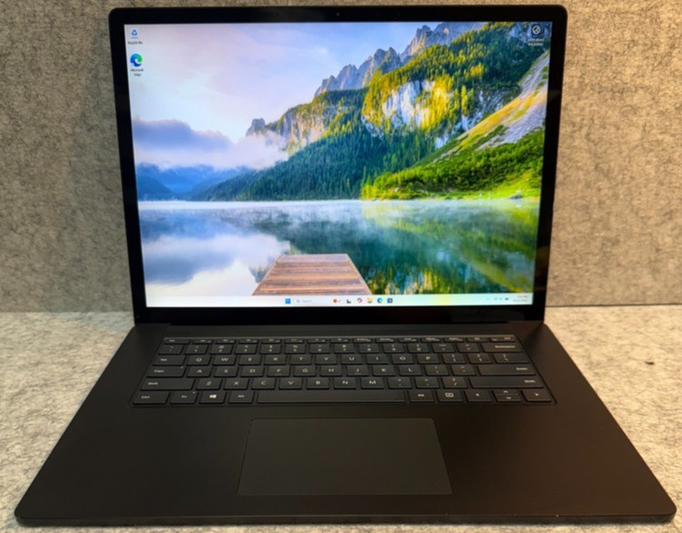 Microsoft Surface Laptop 3 15″ Intel i7-1065G7 16G 512GB SSD Windows 11 Pro