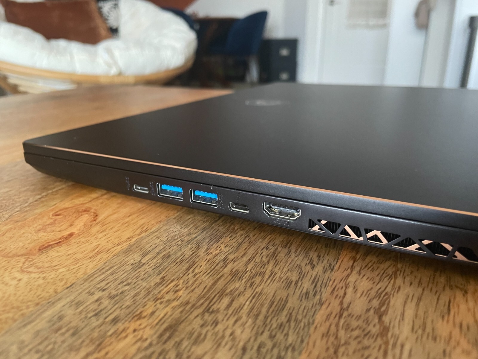 MSI GS75 Stealth GS75 Stealth-243 17.3″ (1TB SSD, Intel Core i7 9th Gen.,…