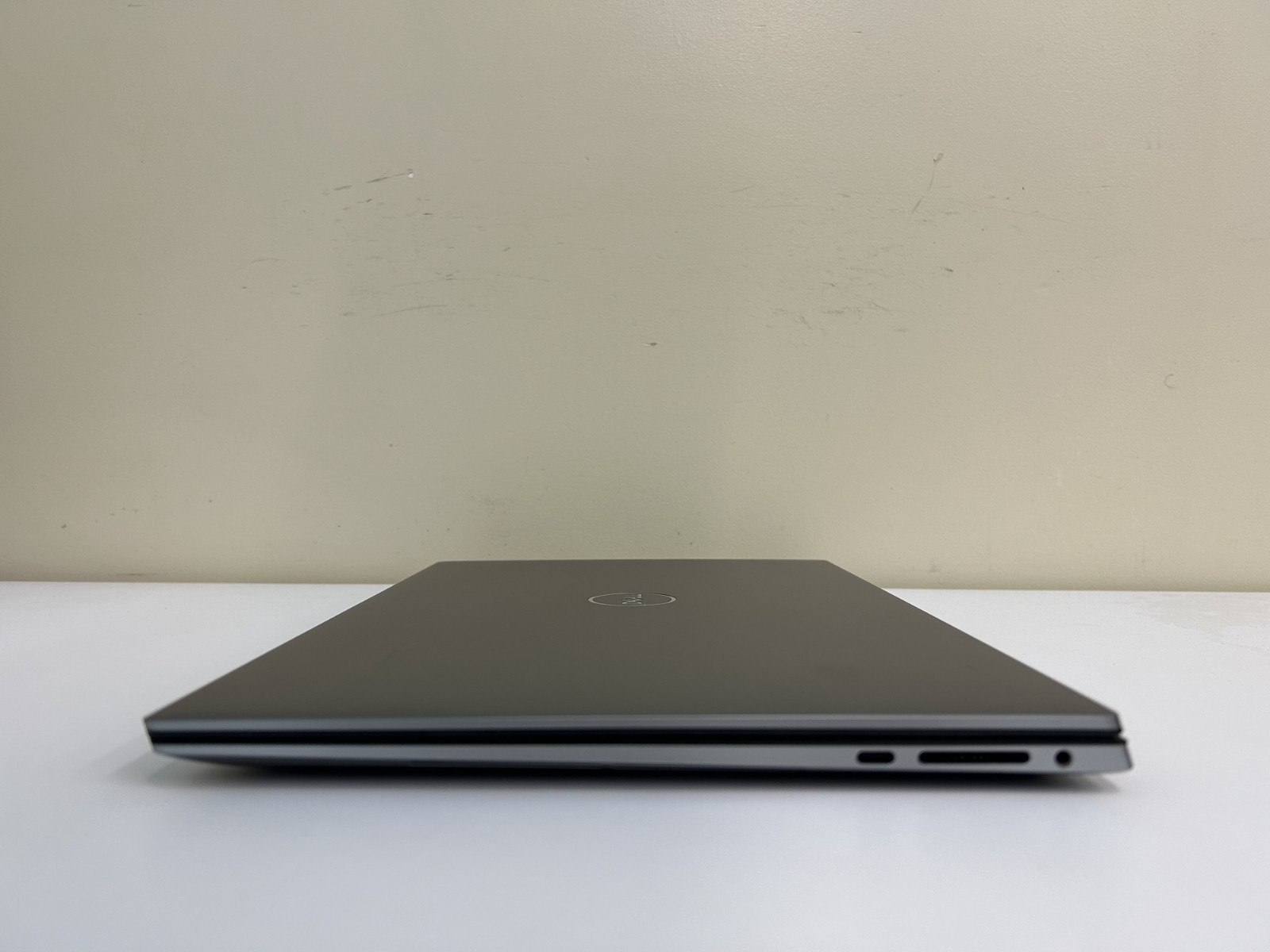Dell Precision 5560 15.6″ i7-11850H @ 2.50GHz 1 TB NVMe SSD 32GB RAM Win 11 Pro
