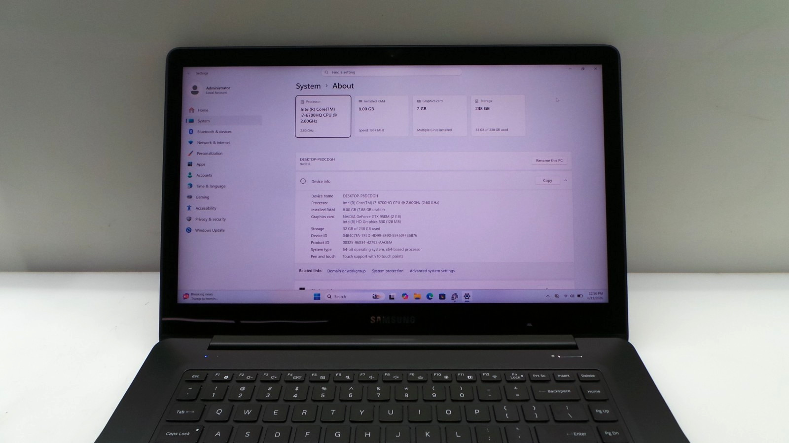 Samsung Notebook NP940Z5L | 15.6″ | i7-6700HQ | 8GB 256GB SSD | Touchscreen