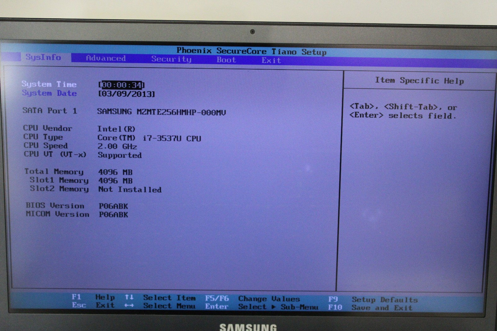 Samsung Series 9 NP900X3E i7-3537U 4GB RAM 256GB SSD No OS