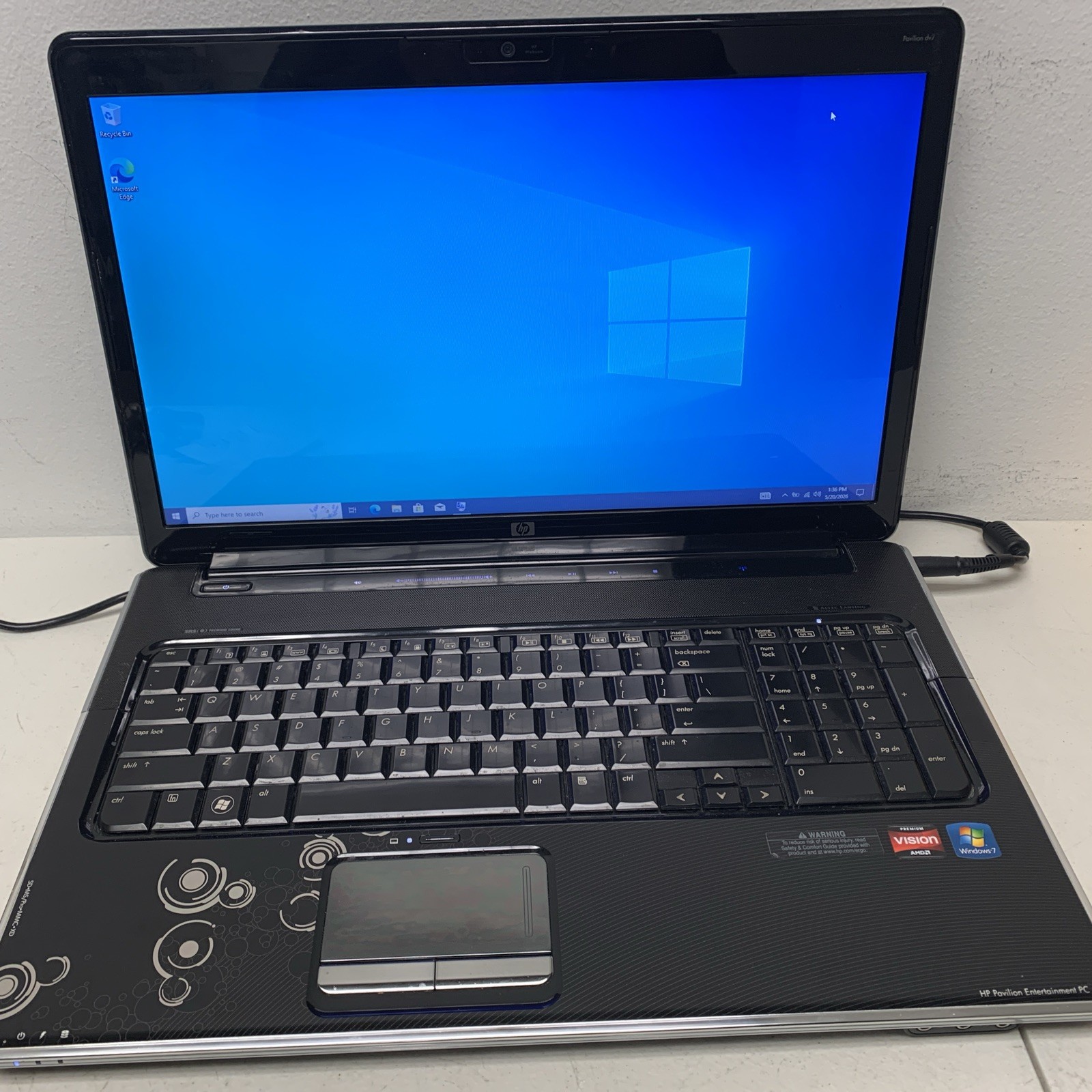 HP Pavilion DV7-AMD Turion Dual M600 24MHz 2GB RAM 128Gb SSD Wind 10 Ed Read Des