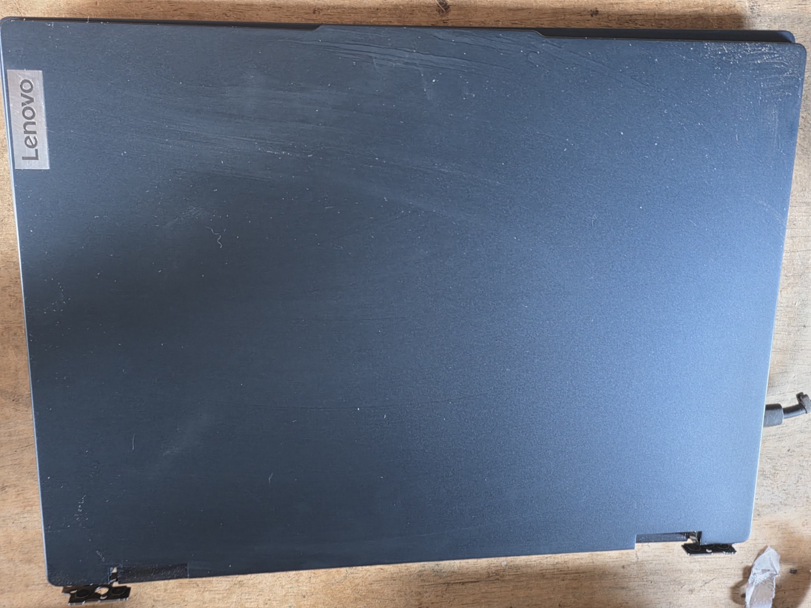 Lenovo IdeaPad Slim 5 16IRU9 2n1 16″ Touch , Intel Core 7 150u 16 gb Hinges