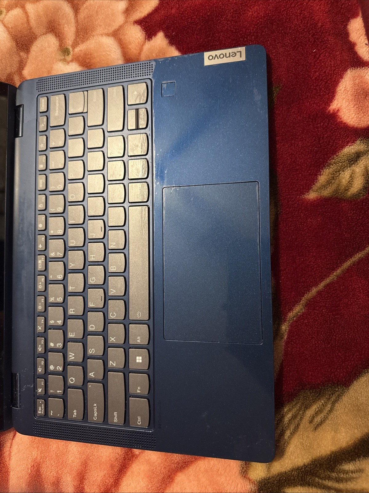 LENOVO IdeaPad 5 2-in-1 (16” AMD) – Cosmic Blue