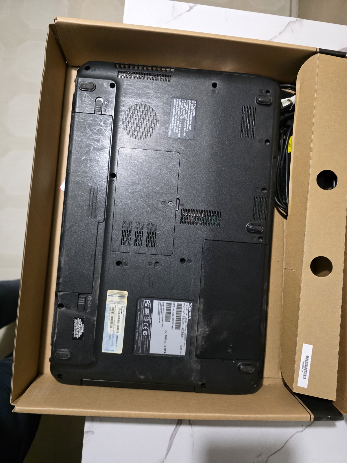 Toshiba Satellite C655 15.6″ Laptop AMD 2.30GHz 3GB 320GB HDD Win7 Wi-Fi
