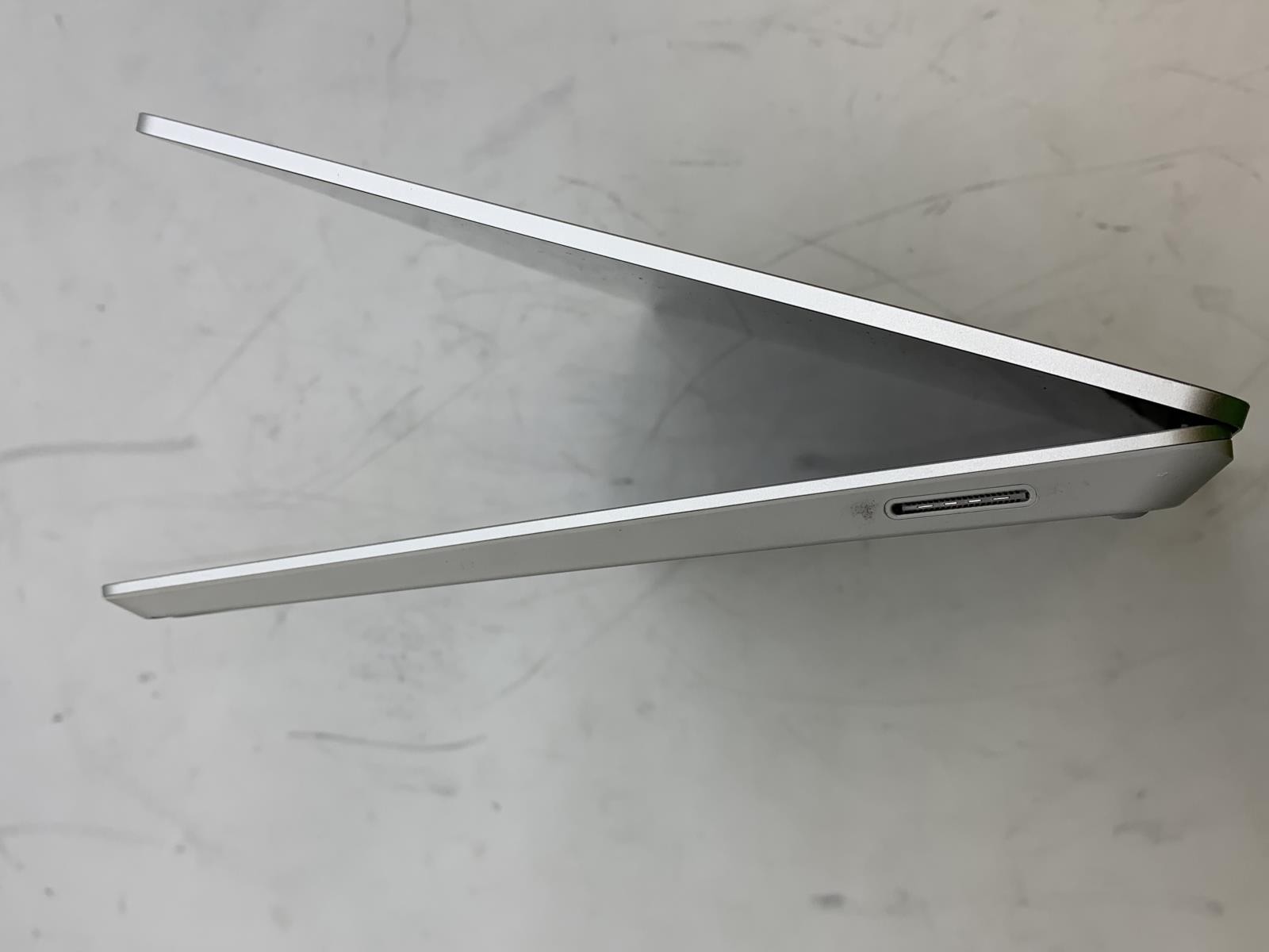 Microsoft Surface Laptop Go 1943 i5-1035G1 128GB SSD 8GB Windows 11 Home S mode