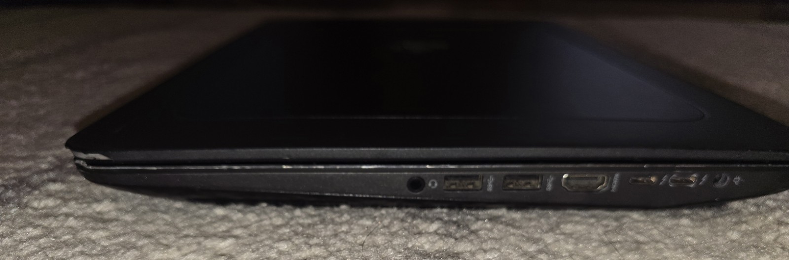 **READ** HP ZBook 15 G4 15.6″ Xeon E3-1505M v6 16GB RAM 512GB SSD Quadro M1200