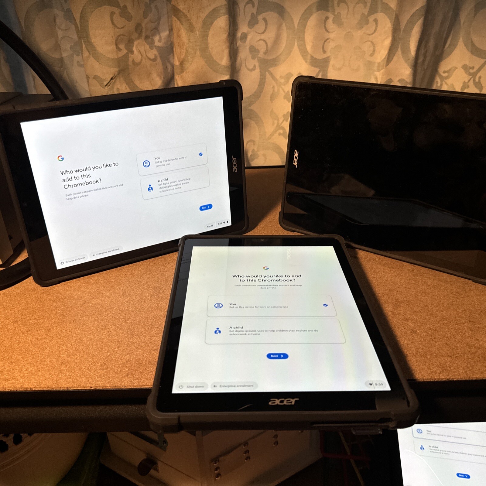 Acer Chromebook Tab 10 (D651n-K9WT) 32GB, Wi-Fi, 9.7″ – Indigo Blue “UNIT ONLY”
