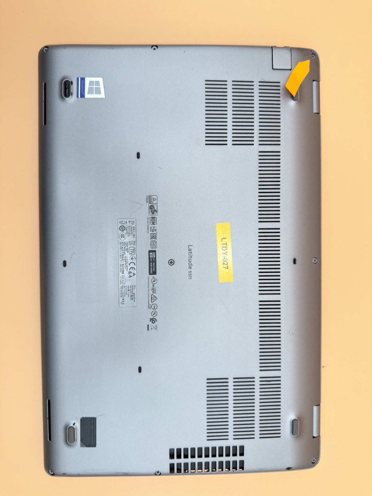 Dell Latitude 5511 15.6″ Laptop i7-10850H 16GB RAM 256GB SSD Windows 11 Pro