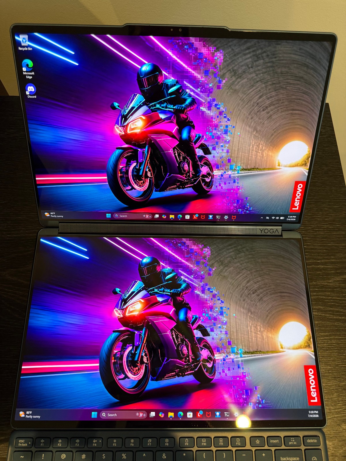 Lenovo Yoga Book 9i 14″ DUAL OLED 3K 16GB RAM Ultra 7 255H 1TB SSD Laptop B