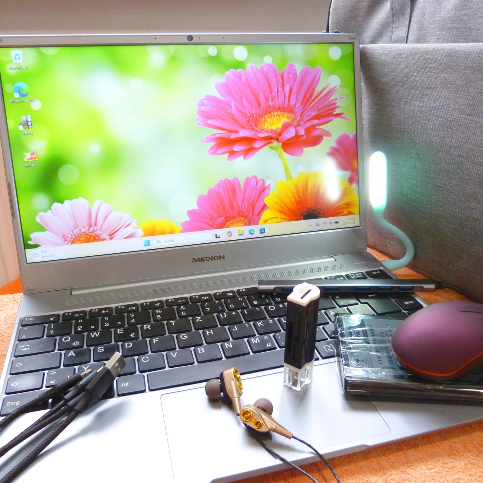 Medion E14302 14″ FULLHD SLIM Ultrabook l SSD Windows 11 l AMD RYZEN USBC