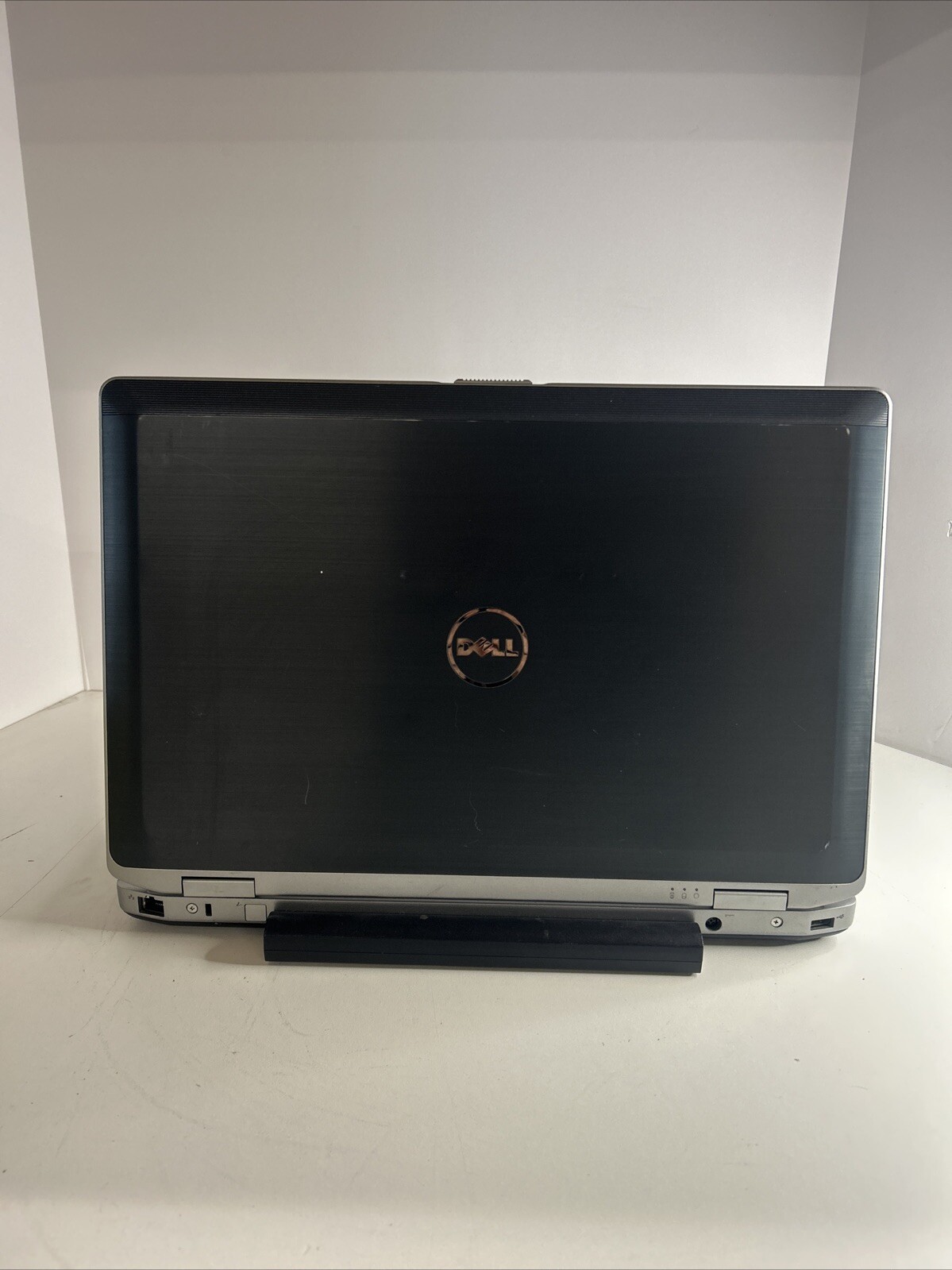 Dell Latitude E6530 Laptop Intel Core i5-3210M 8GB Ram 320 GB HHD W10Pro