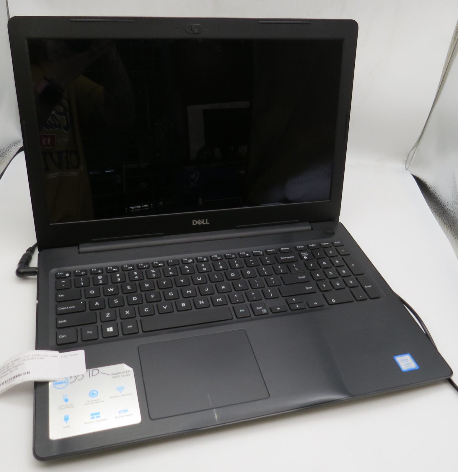 Dell Inspiron 15 5000-15.6″-i3-8130U@2.2GHz-12GB RAM-NO STRG-NO OS *READ*