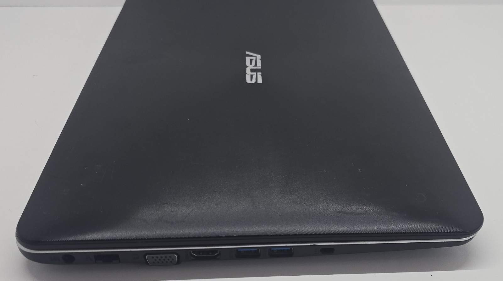 Asus X555LA 15.6″ Laptop Intel i3-4030U 1.9GHz 4GB RAM 320GB HDD NO OS