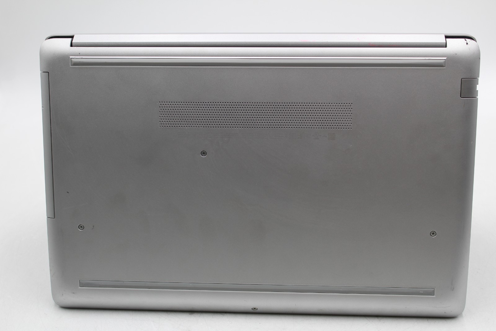 HP Laptop 15 15.6in 128 GB SSD 8 GB RAM AMD Ryzen 5 2500U No OS