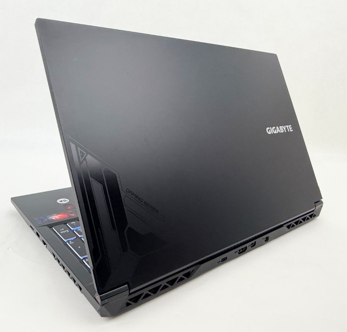 Gigabyte G5 KF5 15.6″ FHD 144Hz i7-12650H 16GB 512GB RTX 4060 W11H