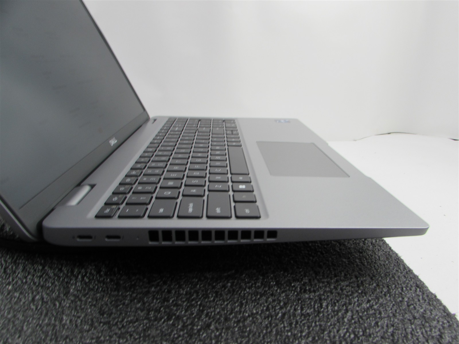 DELL LATITUDE 5540 1920X1080 FHD CORE I7-1370P 14 CORE 1TB SSD 32GB RAM WIN 11