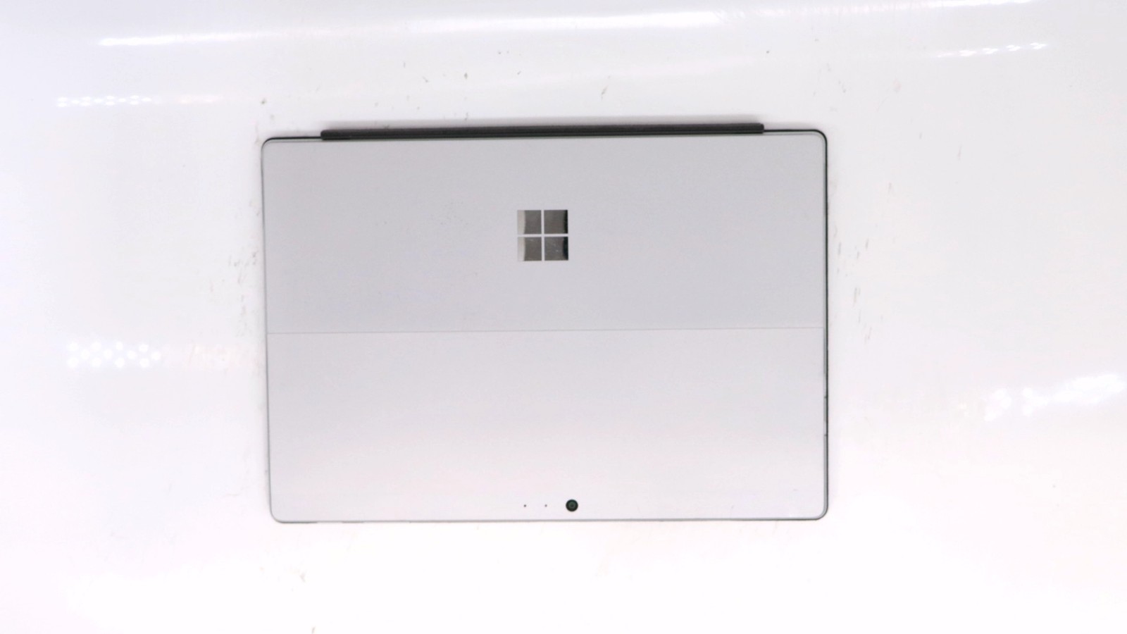 Microsoft Surface Pro 12″ i5-7300u 0GB 256GB – Fair READ DESC