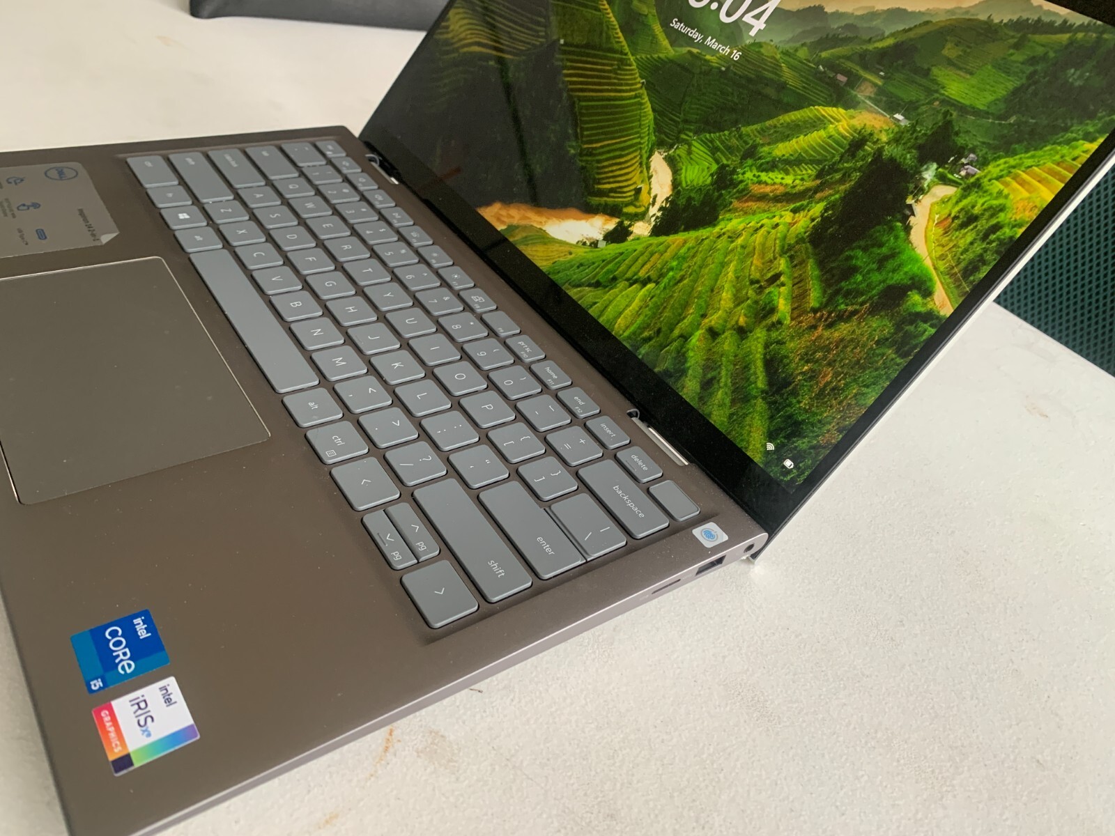 Dell Inspiron 2-in-1 14″ (512GB SSD Intel Core i5-1155G7 2.4GHz 8GB) Touchscreen