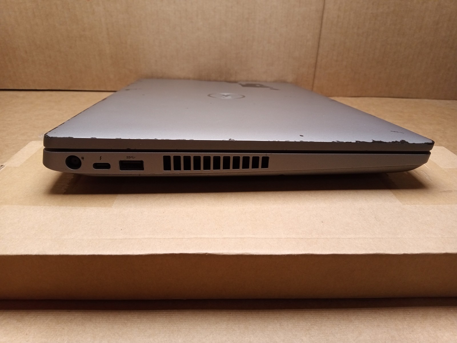 Dell Precision 3551 i7 10750H, 8GB RAM, 256GB SSD, Quadro P620, Windows 11, Read