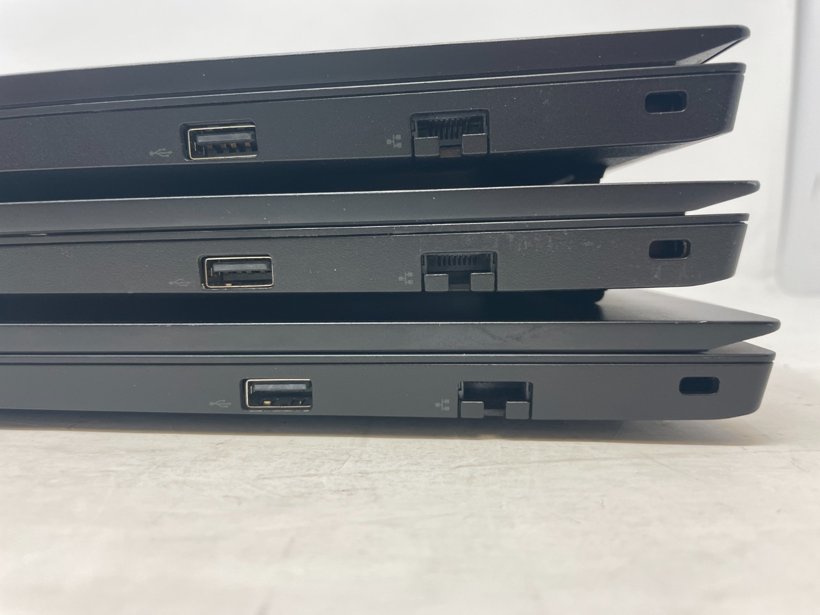 Lenovo ThinkPad E15 Intel Core i5 10th Gen 8GB RAM 500GB HDD 20RD0073US