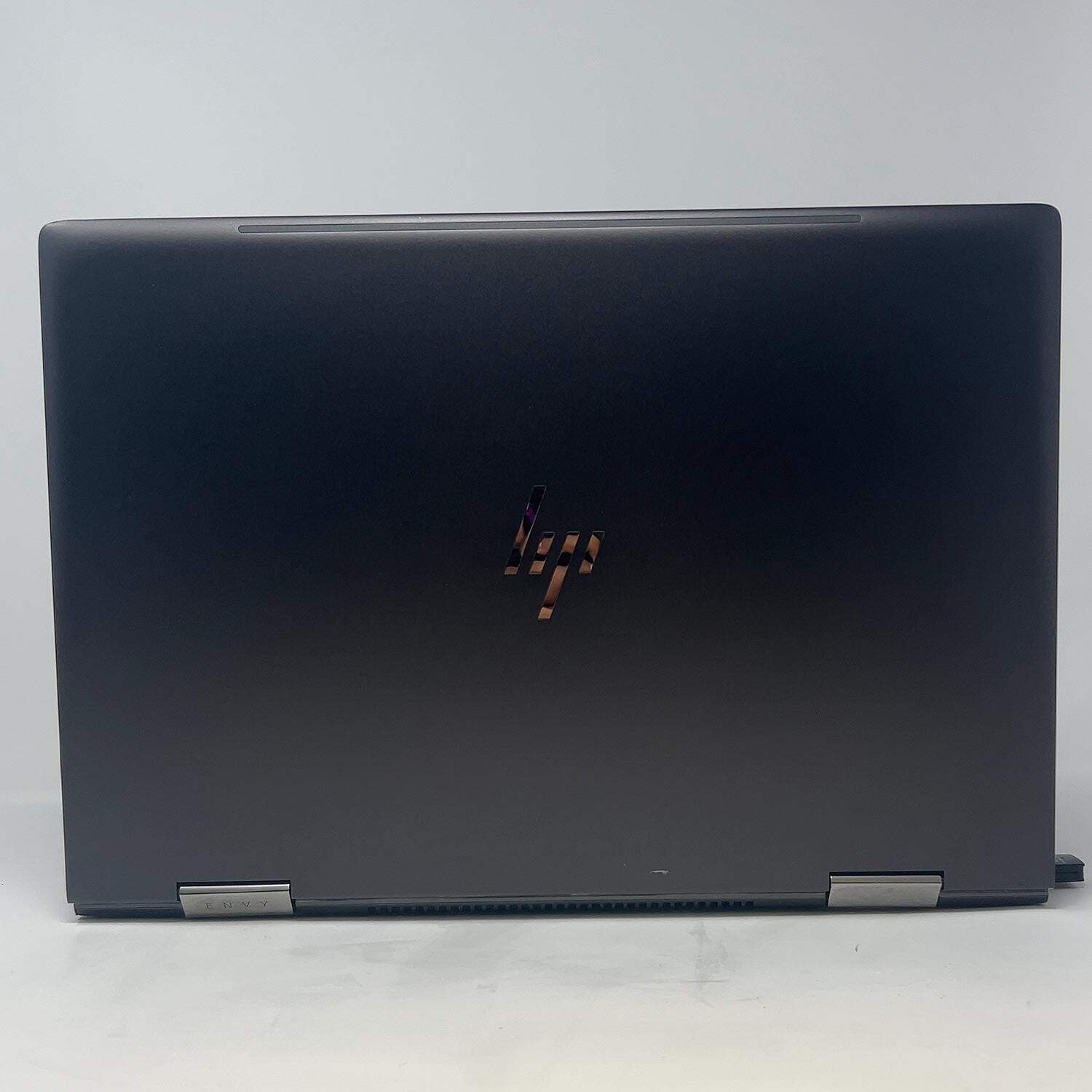 Broken HP Envy x360 15Z-BQ100 17″ Ryzen 5 2500U 2.0GHz 8GB RAM 128GB SSD READ