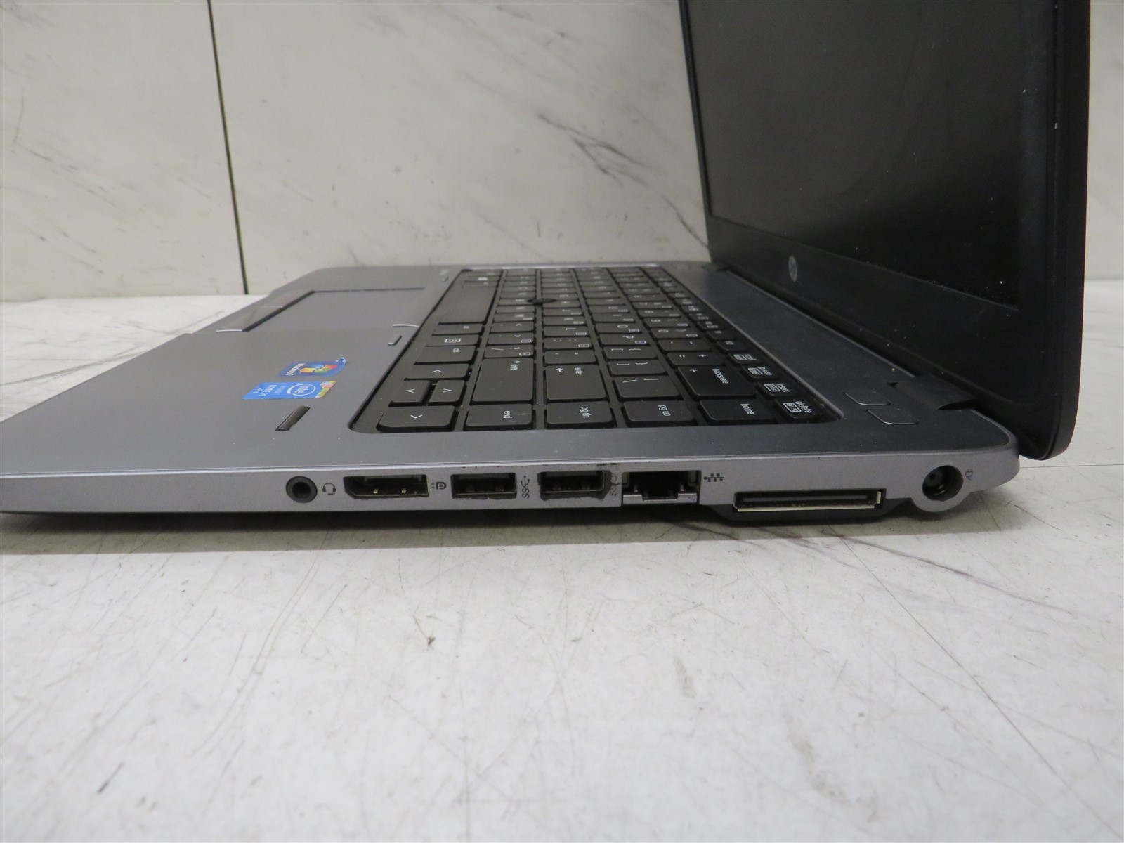 HP Elitebook 840 G1 Intel i5-4300u @ 1.90GHz 4GB NO SSD HDD 14″ AC