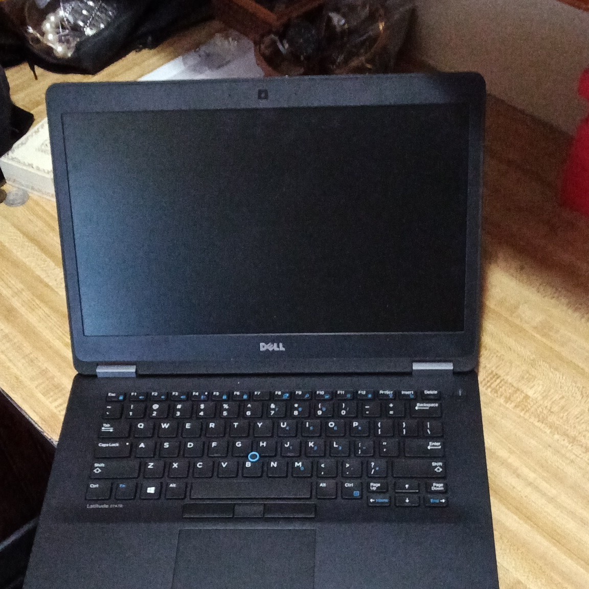 Dell Latitude E7470 14″ i5-6th Gen 8GB RAM 256GB SSD Win 10 Pro Black