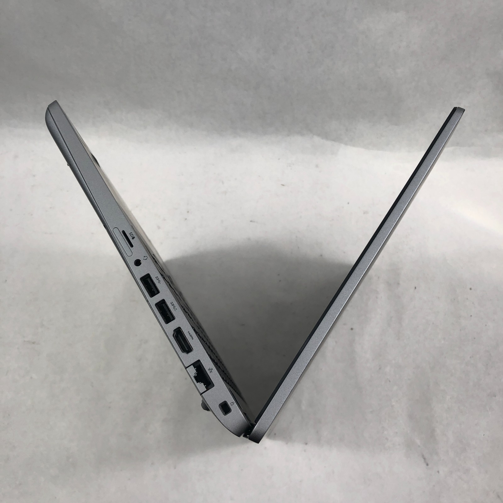 Dell Latitude 5510 | Intel Core i5-10310U | 8GB RAM | NO DRIVE | NO OS