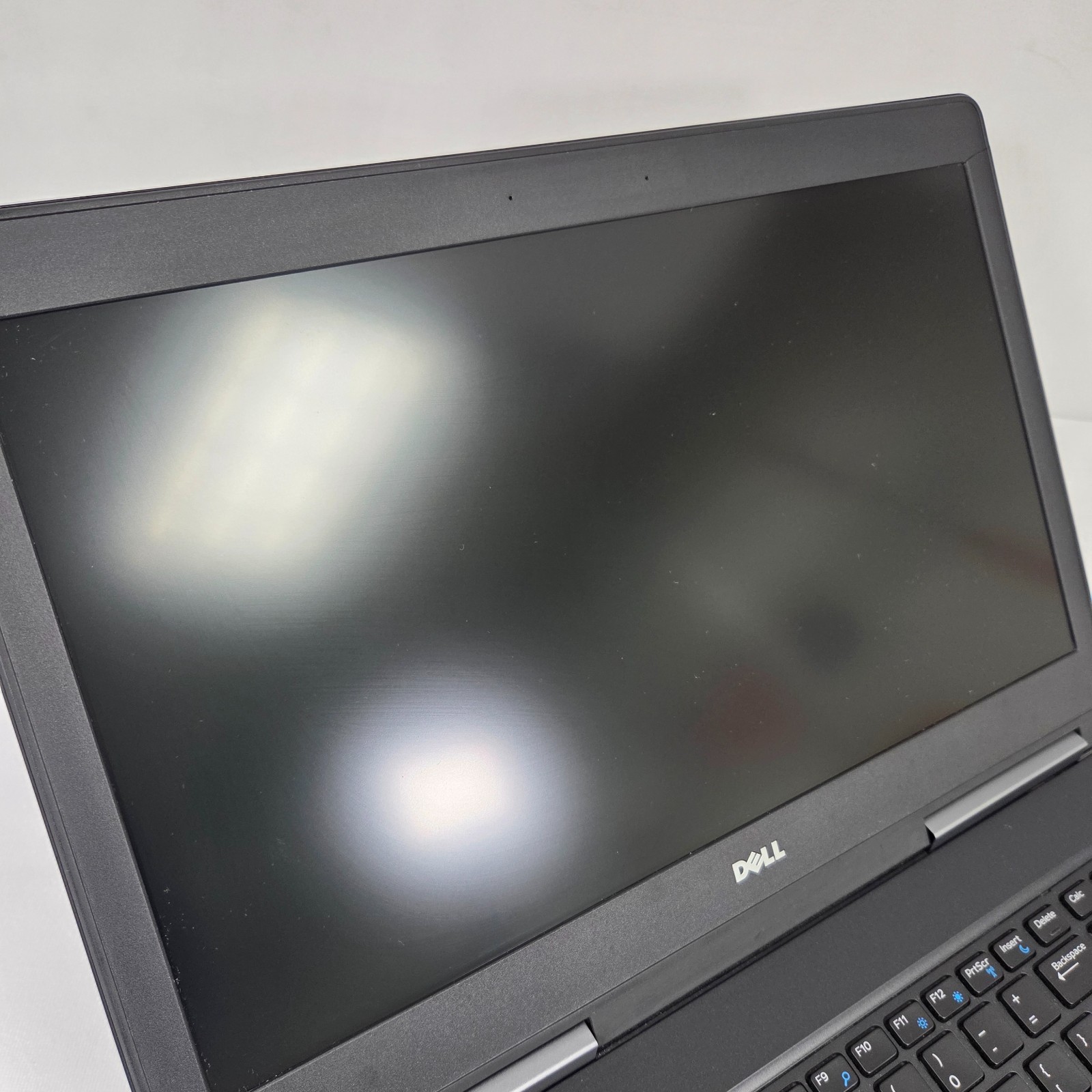 Dell Precision 7520 Workstation Laptop i7‑7820HQ 16GB 256GB SSD 4‑Core Win11