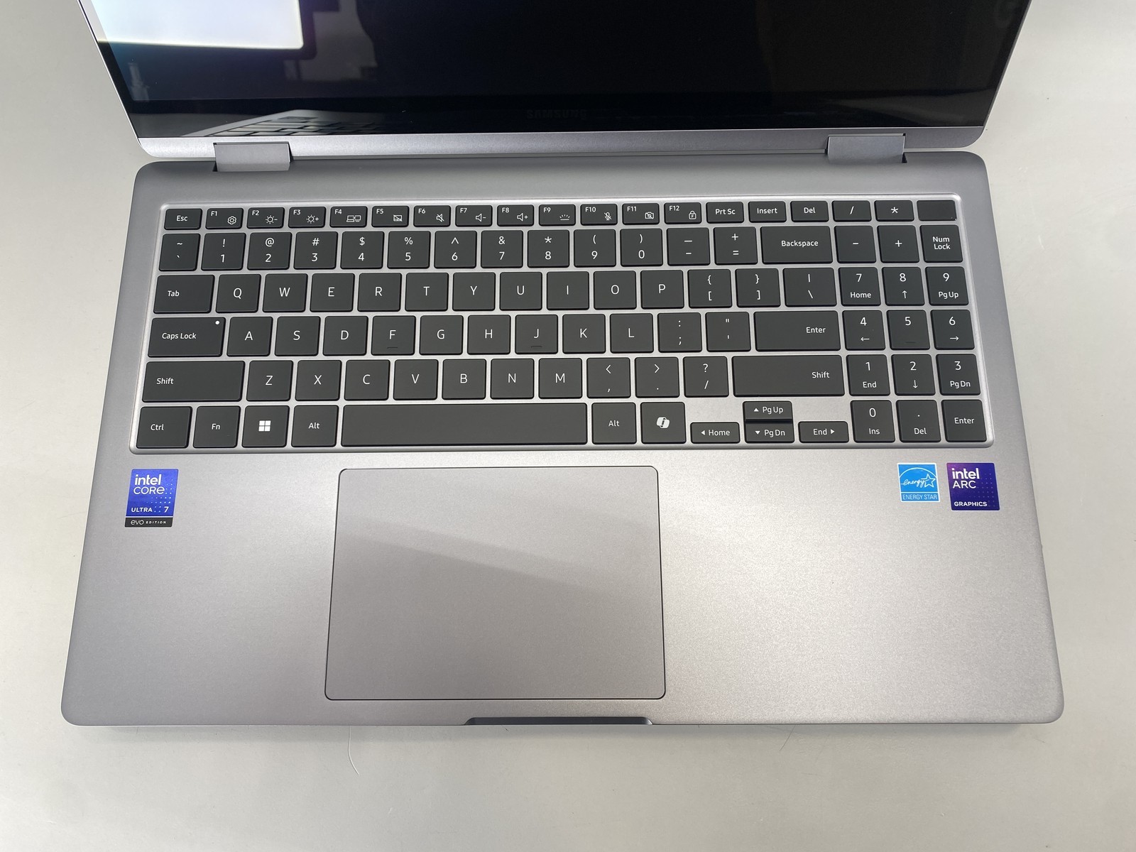 Samsung Laptop Galaxy Book 5 360 15.6″ Intel Core Ultra 7 256V 512GB- Silver
