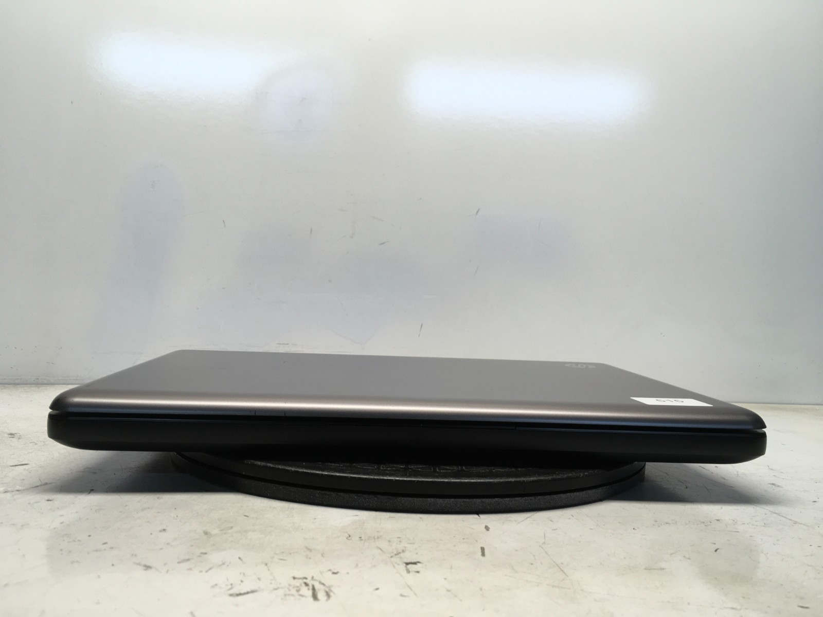 HP 2000-350US Intel Pentium B950 2.1GHz 4 GB NO HDD
