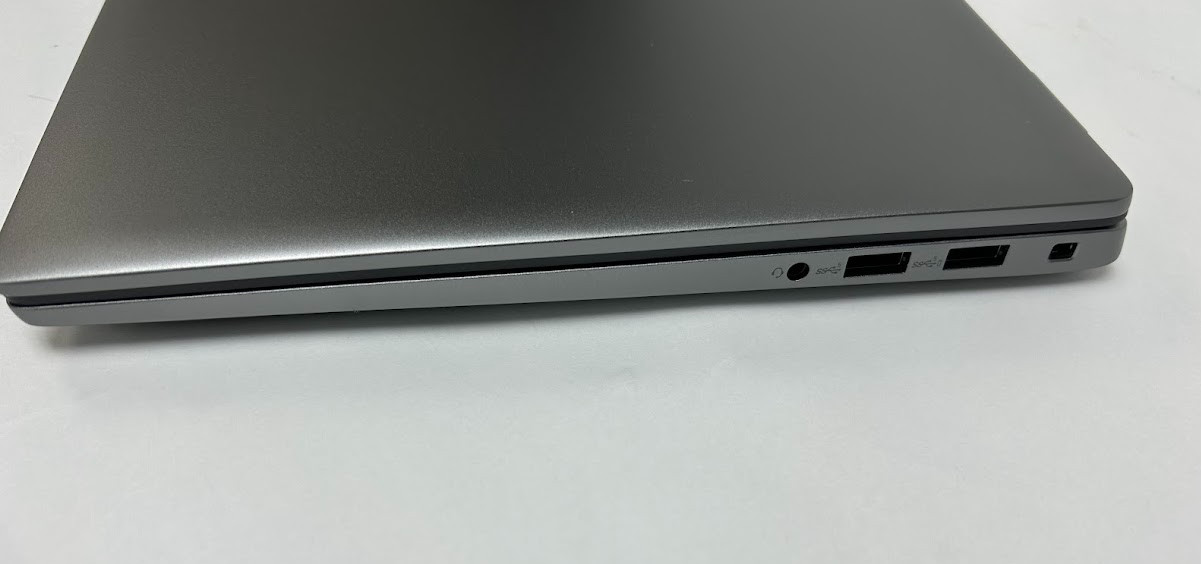 DELL LATITUDE 7450 14″ 3.80 GHz Ultra 7 165U 16GB 512GB Win 10 Pro